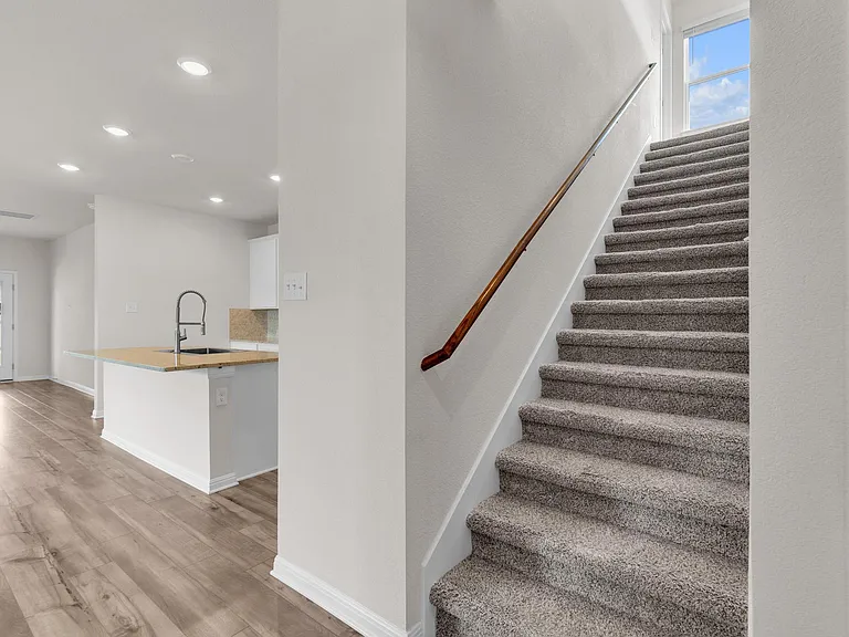 104 Javans Nest — Photo 13