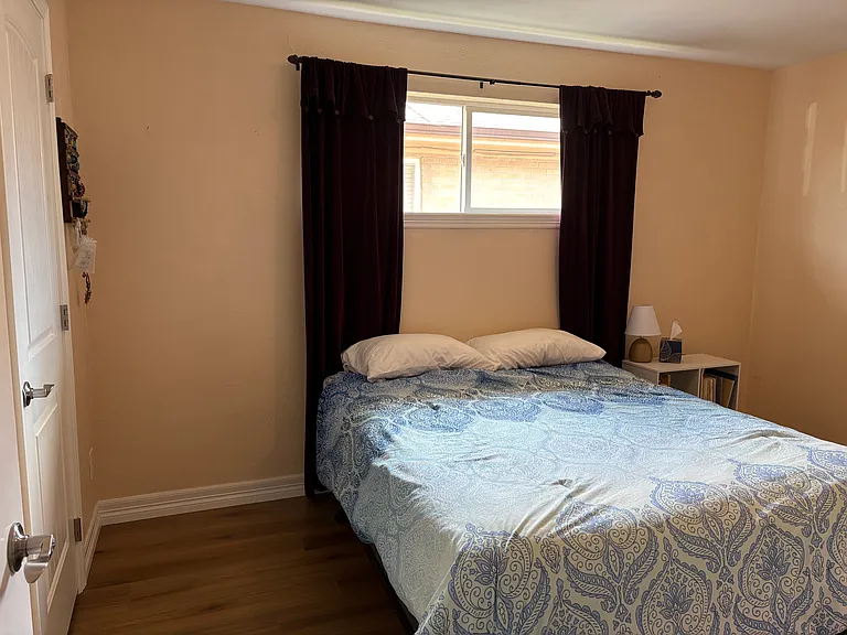 3641 Grape St — Photo 11