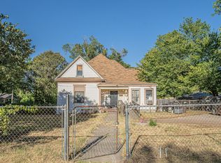 930 Samuels Ave, Fort Worth, TX 76102