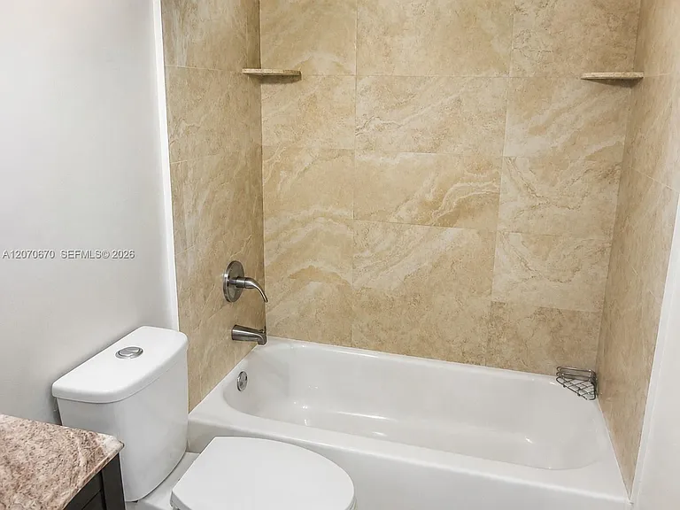 454 NE 210th Circle Ter #202-7B — Photo 22