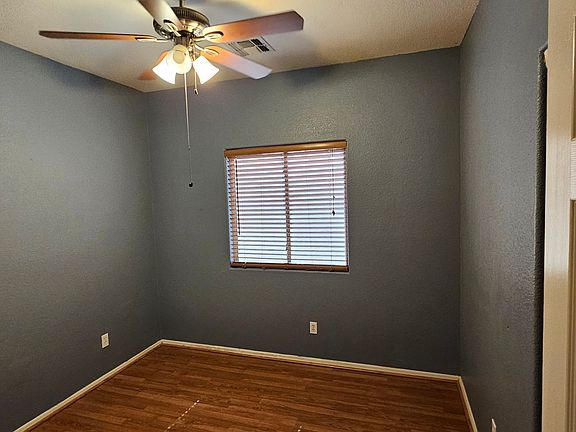 4th image of 12546 W Honeysuckle St