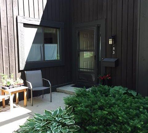 2nd image of 153 Selkirk Ct #112