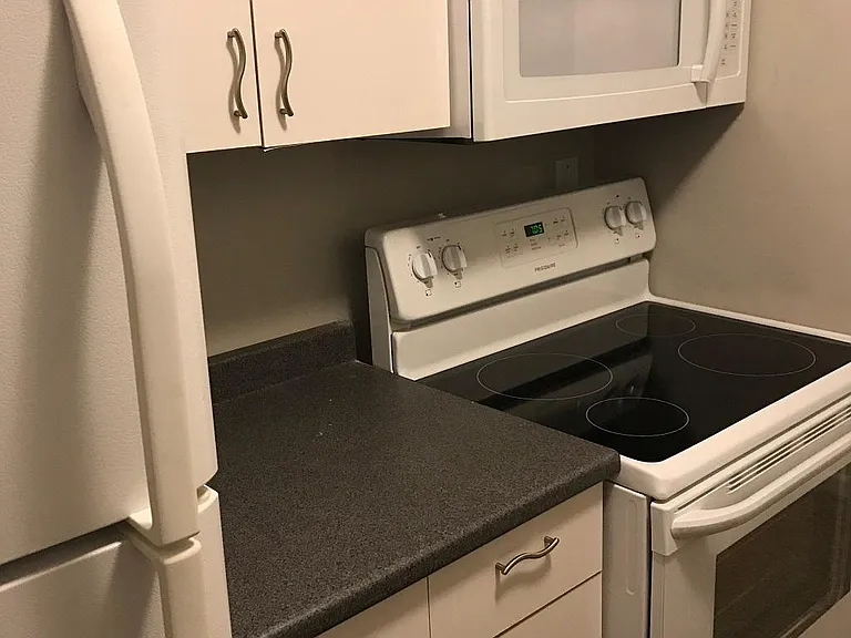 34 Padanaram Rd #222 — Photo 5