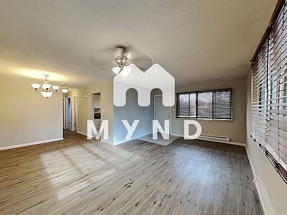 4th image of 634 Oakwood Dr APT 4