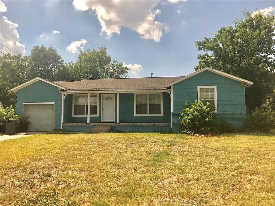 1st image of 5209 Palmer Dr