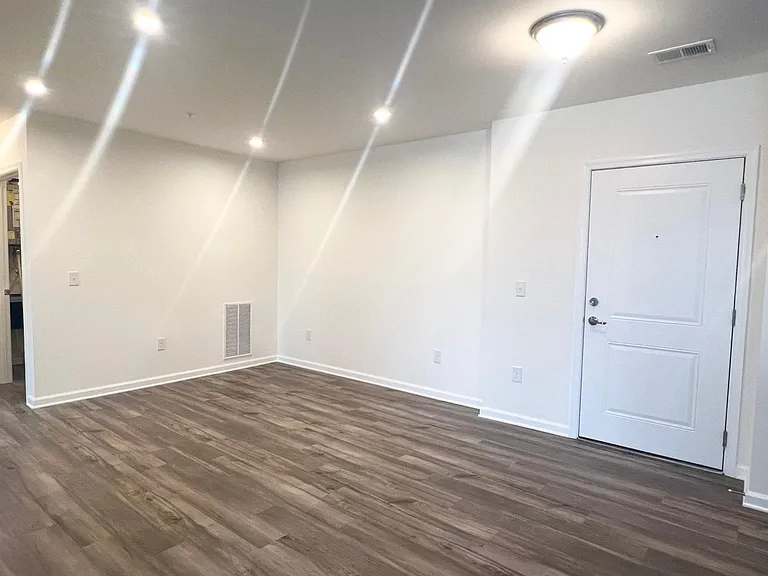 24160 Port Ln #303 — Photo 12