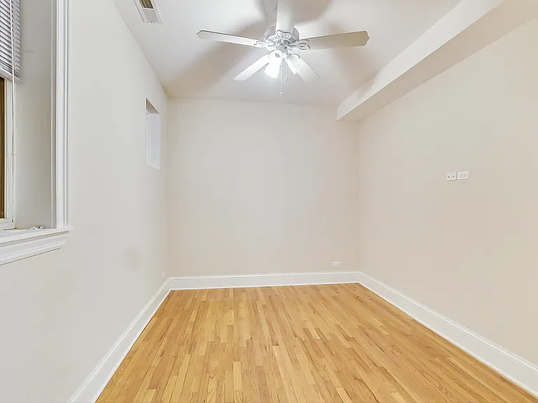 2621 W Leland Ave #1 — Photo 19