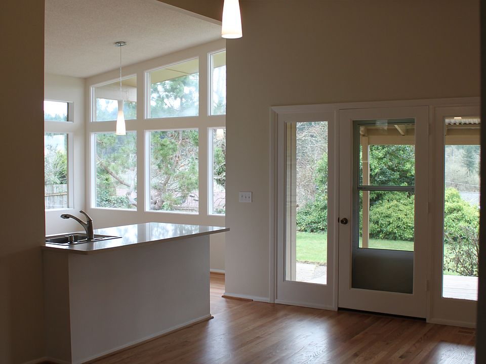 1st image of 1728 W 34th Pl