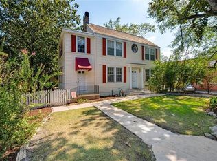 1677 Government St, Mobile, AL 36604