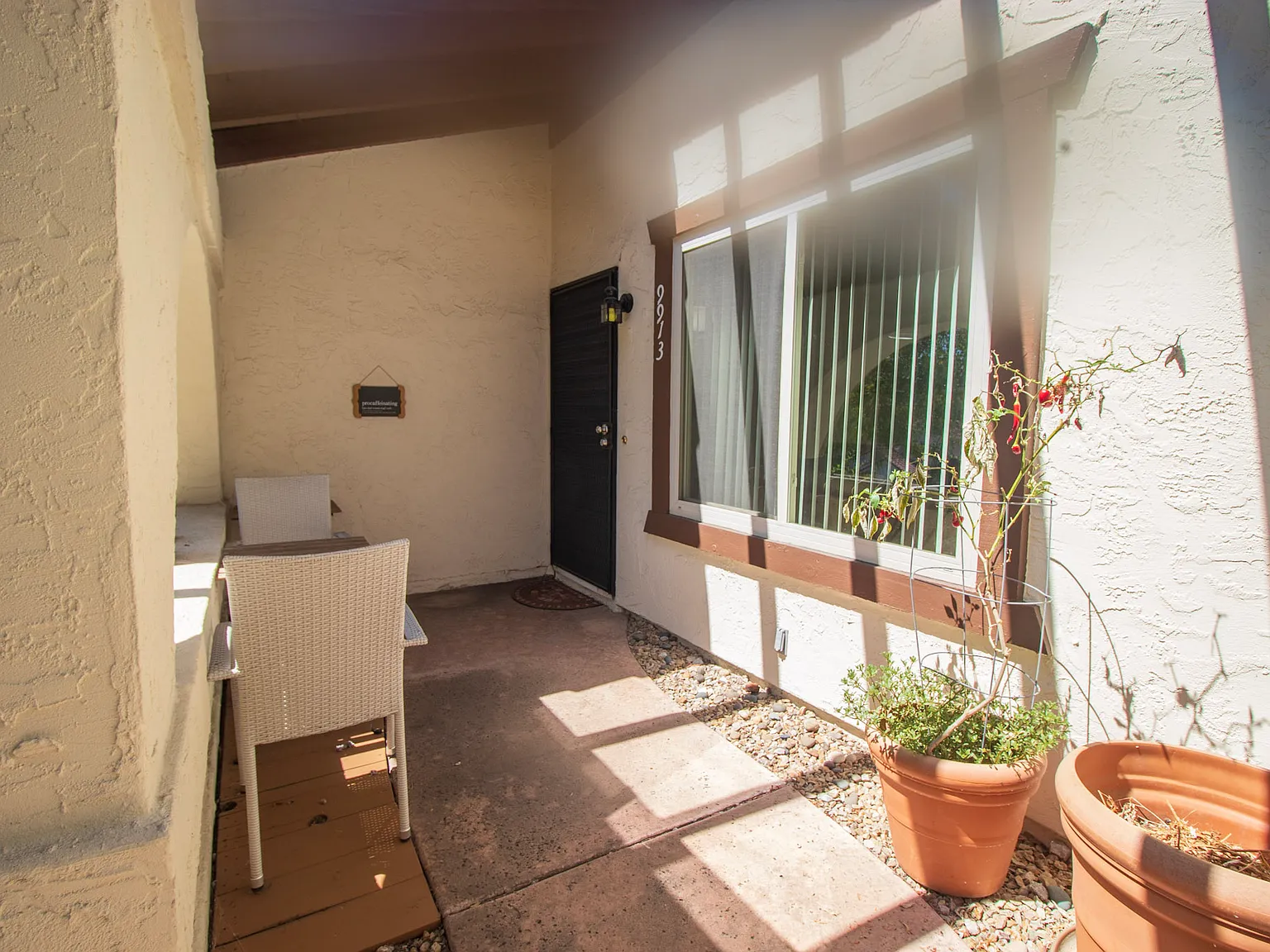 2 bed, 1.5 bath, 1008 sqft, $3,800 — Photo 2