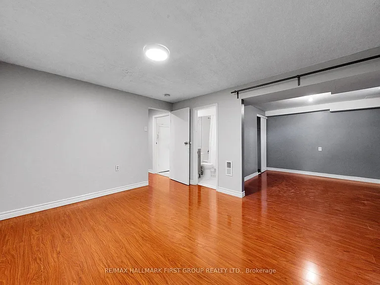 33 Robbinstone Dr #BASEMENT — Photo 22