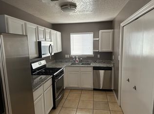 232 San Tomas Ln SW, Albuquerque, NM 87121