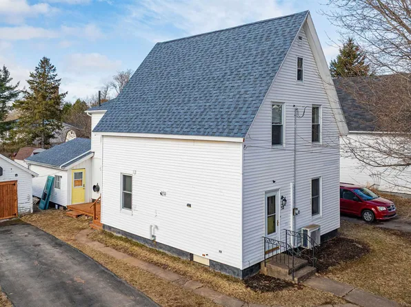 32 River Ave, Oxford, NS B0M 1P0