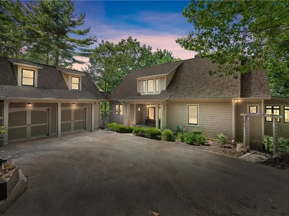 44 Sassafras Rdg, Jasper, GA 30143