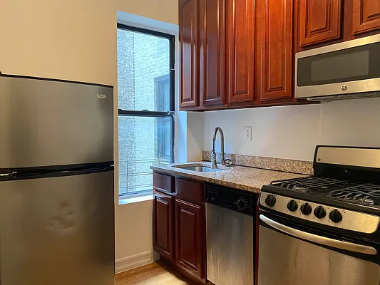 Rented by Corcoran | media 17