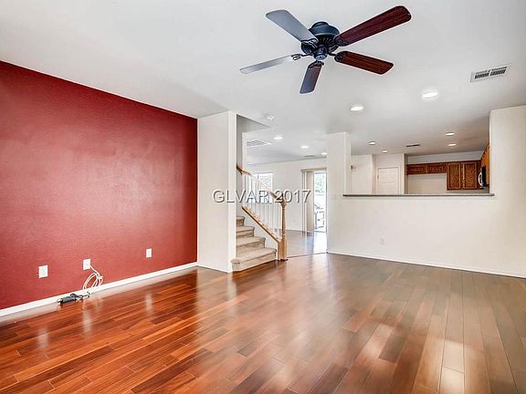 4th image of 8161 Wildwood Glen Dr