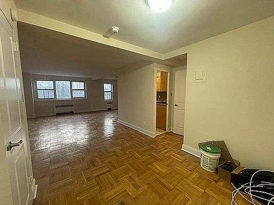 1st image of 8715 165th St APT 4H
