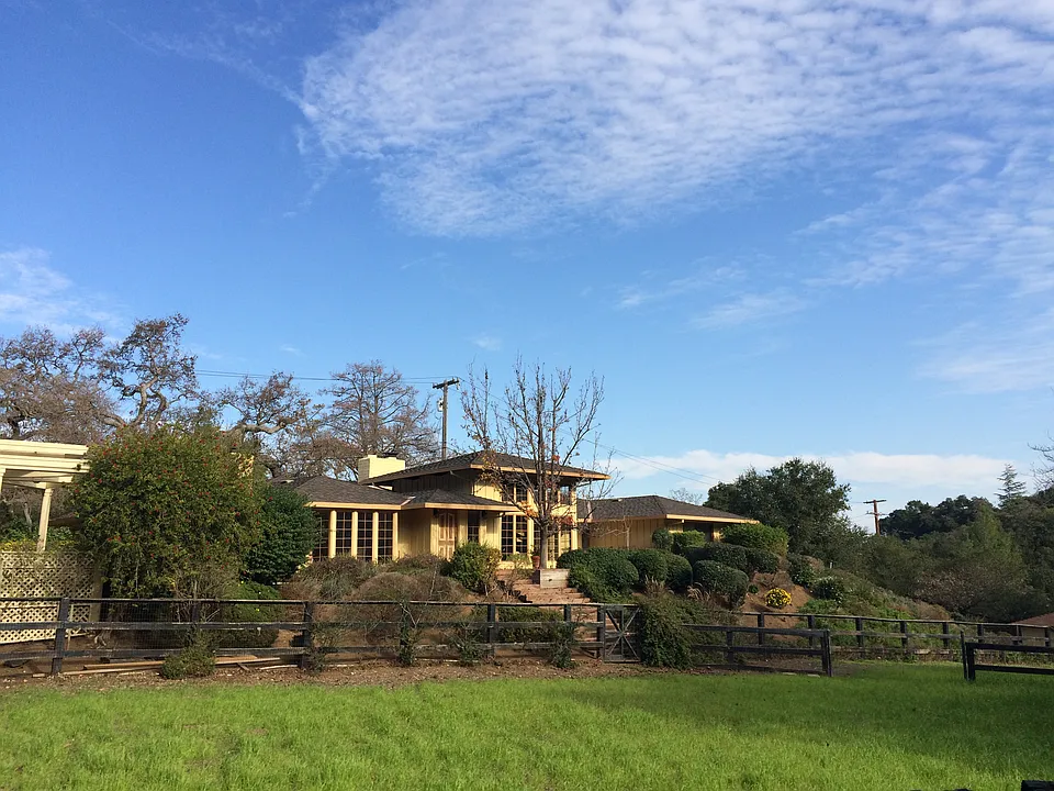 25228 La Loma Dr