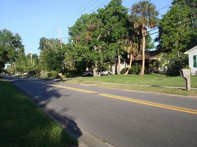 2nd image of 709 Fleming Ave