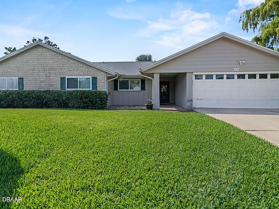 2nd image of 92 Lake Fairgreen Cir