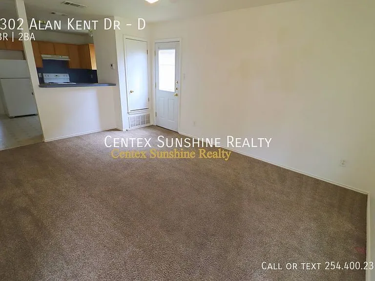 4302 Alan Kent Dr #D — Photo 2