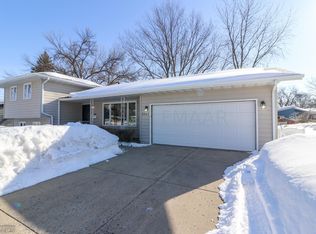 2701 Elm St N, Fargo, ND 58102