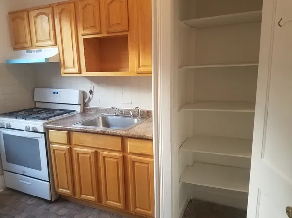 11 Hausman Street image 11 of 19