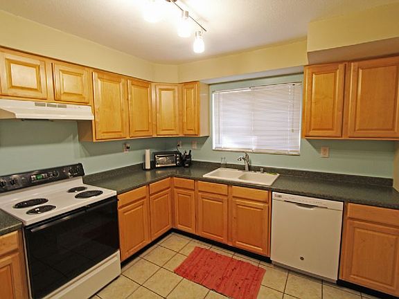 3rd image of 2700 Mizell Ave APT 102B