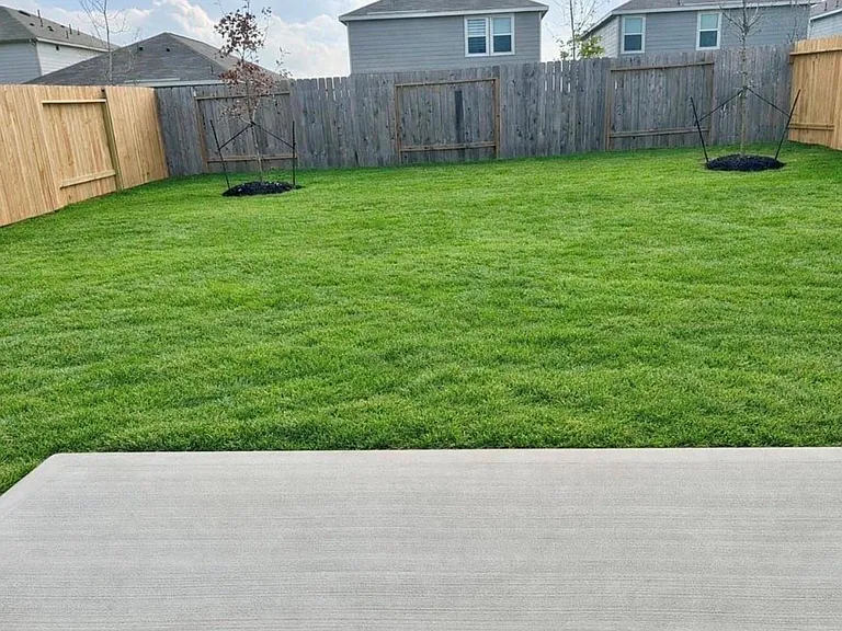 15043 Ronan Dr — Photo 7
