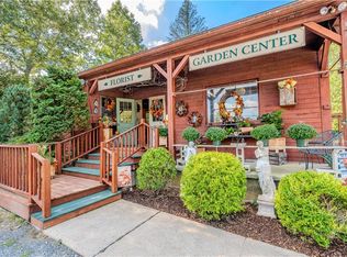 1688 Old Louisquisset Pike, Lincoln, RI 02865