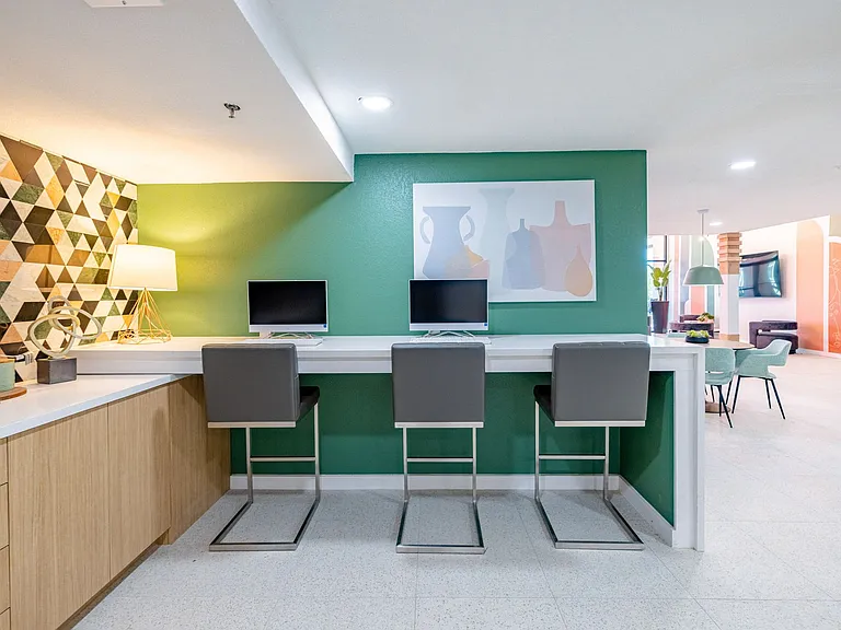 Alma Apartments — Photo 14