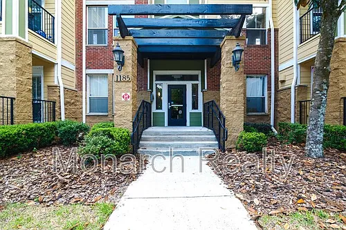 1185 SW 9th Rd #212 Photo 1