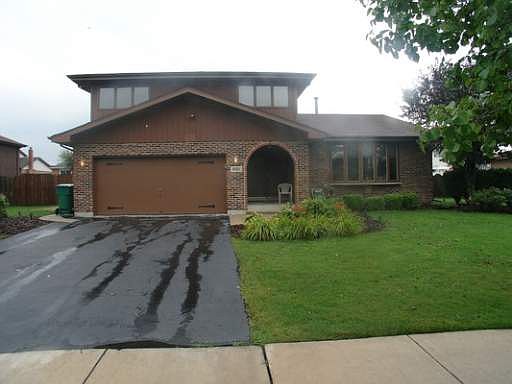 1st image of 9001 W Wheeler Dr