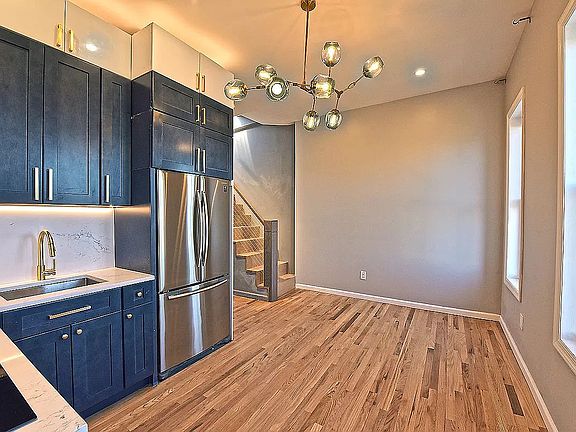 4th image of 2144A Atlantic Ave #Penthouse