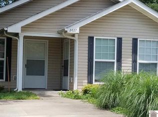 2627 Fairmont St, Paducah, KY 42003