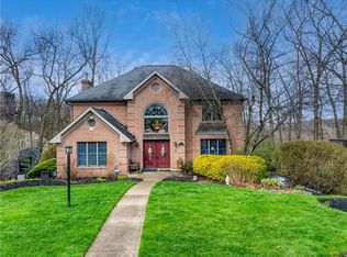 261 Seasons Dr, Wexford, PA 15090