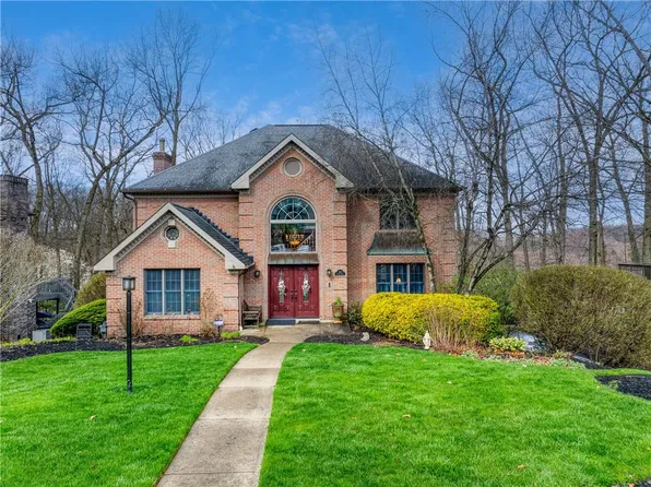 261 Seasons Dr, Wexford, PA 15090