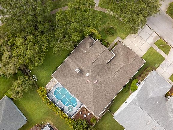 4th image of 10516 Castleford Way