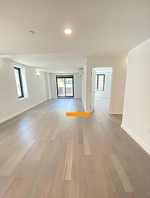 4th image of 6901 15th Ave #1C