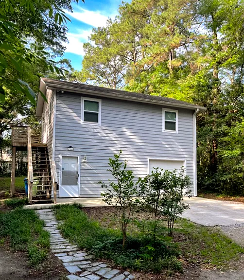 4304 Spirea Dr #B — Photo 1