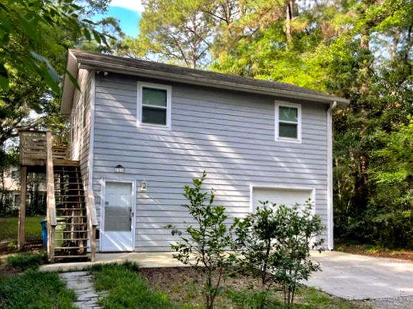 4304 Spirea Dr #B, Wilmington, NC 28403
