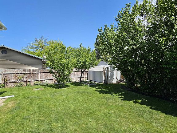 5th image of 850 Eastwind Dr