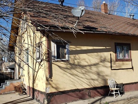 5th image of 739 Moffat St