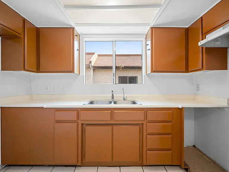 412 Ivy St #6 — Photo 11