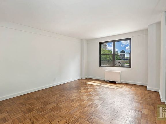 5th image of 1143 York Ave #2D