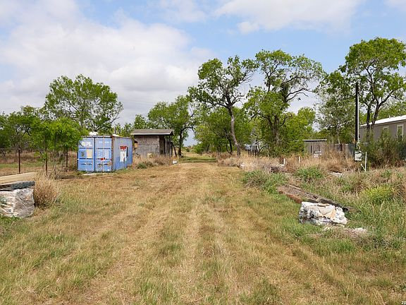 2nd image of 708 county road 223