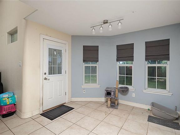 5th image of 318 Royal St