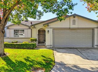 7652 Sunmore Ln, Sacramento, CA