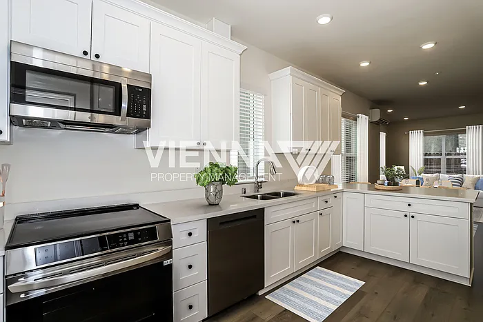 8086 Quiet Knolls Dr — Photo 13
