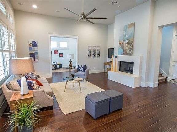 4th image of 6009 Woodcrest Dr